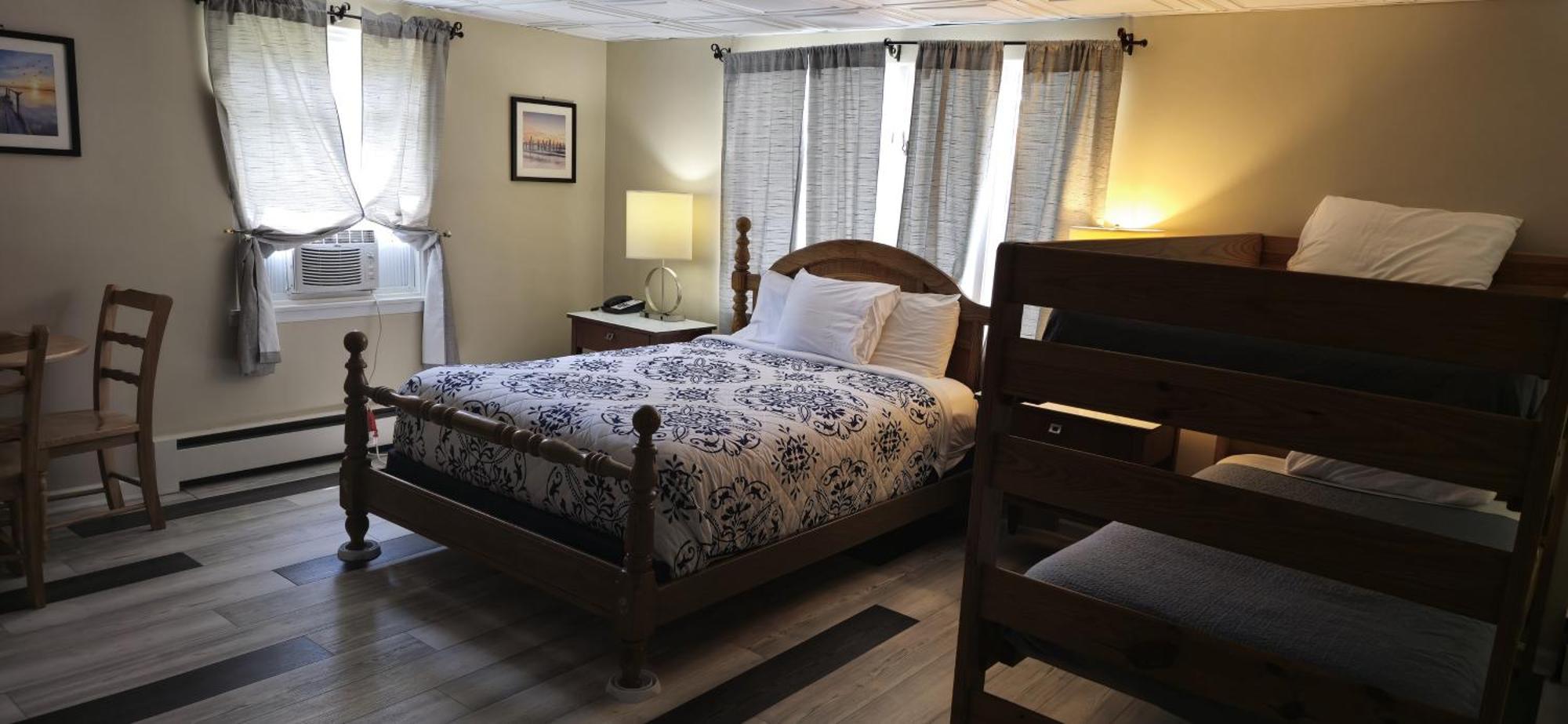 Rodeway Inn Formerly Camp Inn Lodge Oscoda Ngoại thất bức ảnh