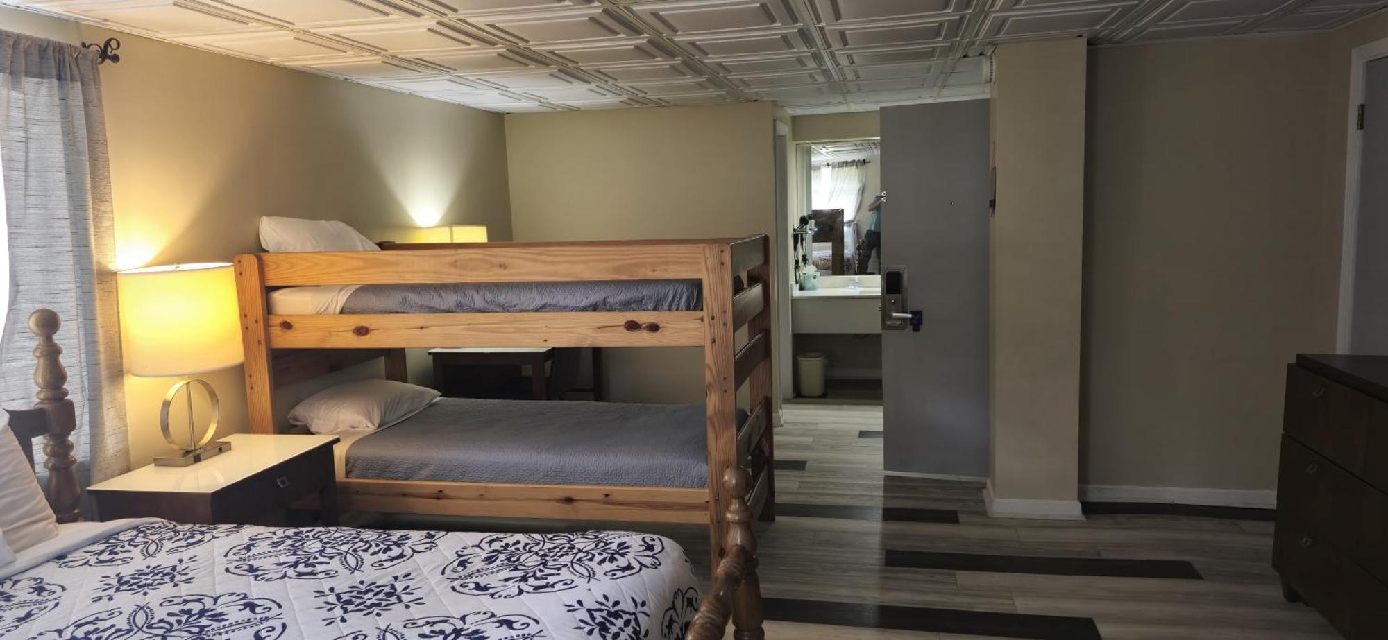 Rodeway Inn Formerly Camp Inn Lodge Oscoda Ngoại thất bức ảnh