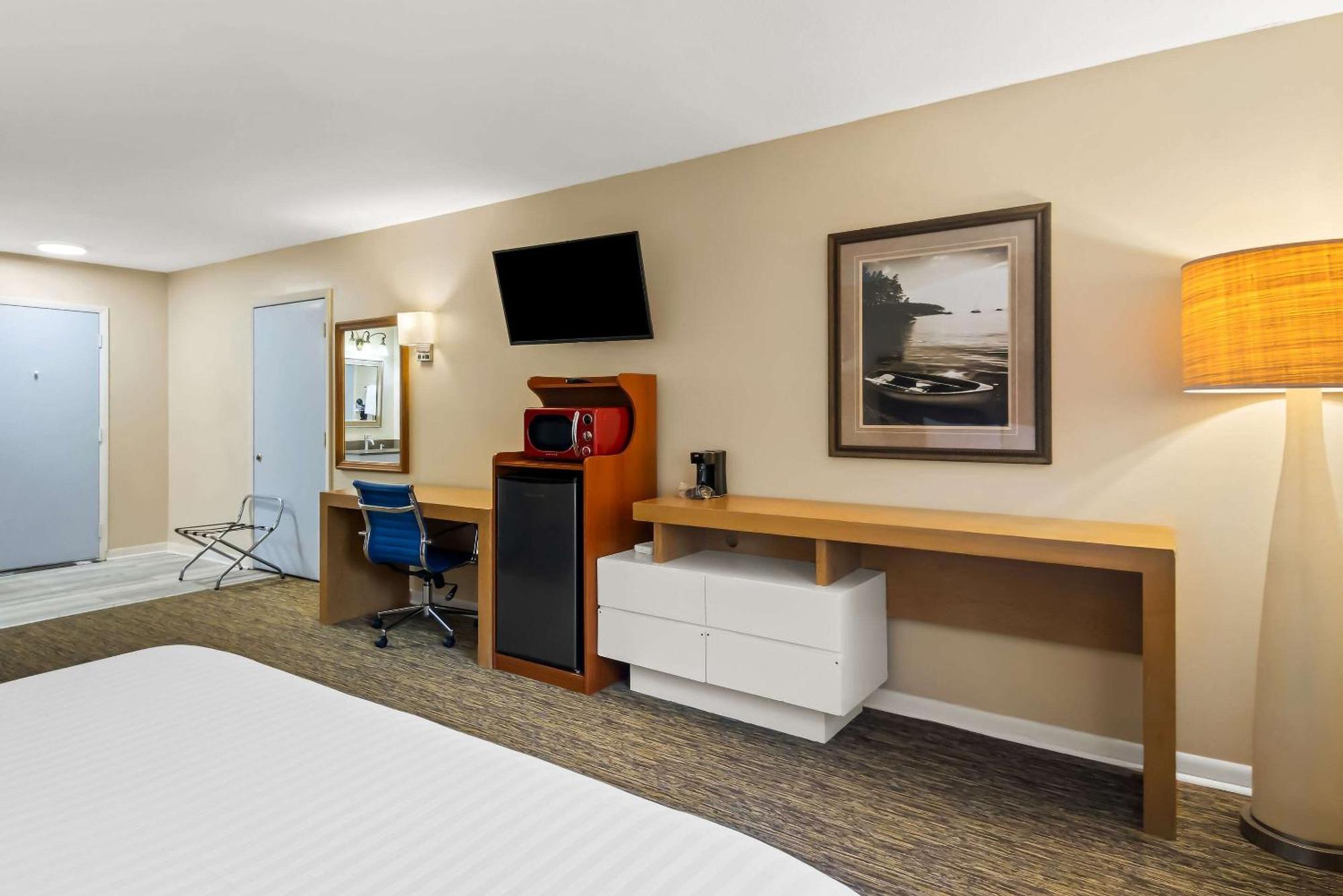 Rodeway Inn Formerly Camp Inn Lodge Oscoda Ngoại thất bức ảnh