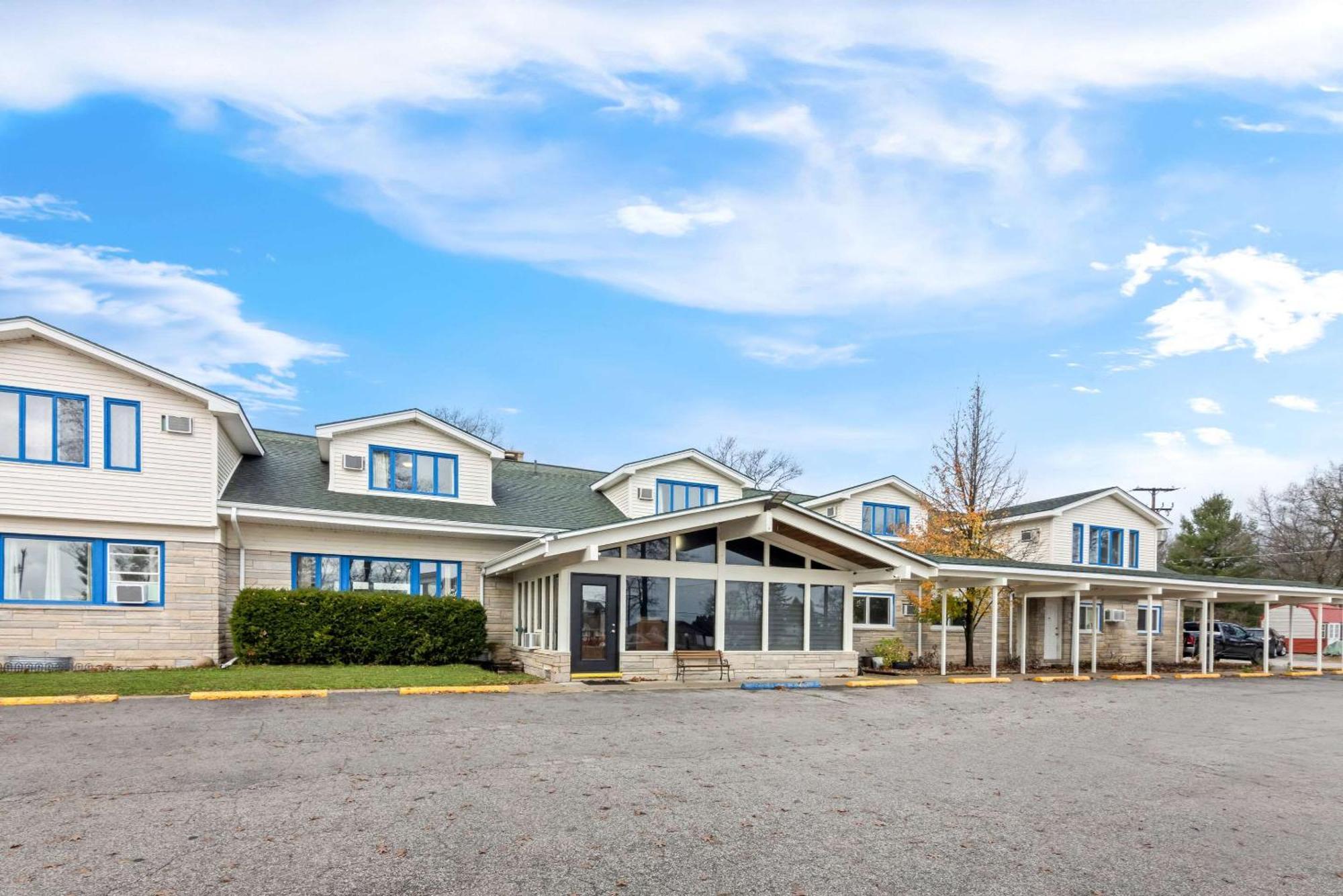 Rodeway Inn Formerly Camp Inn Lodge Oscoda Ngoại thất bức ảnh